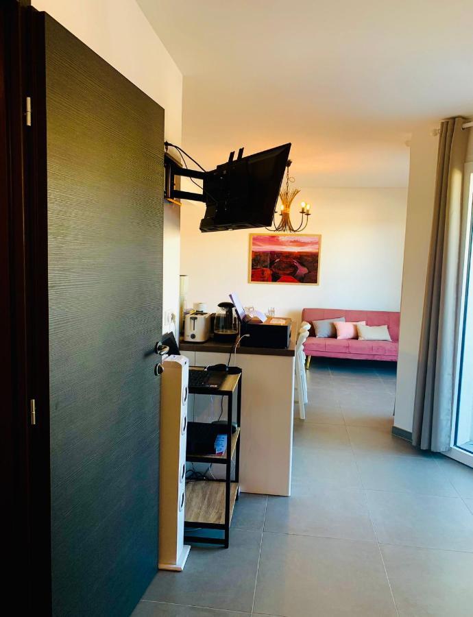 A La Belle Quatrieme Etoile Apartment อานซี ภายนอก รูปภาพ