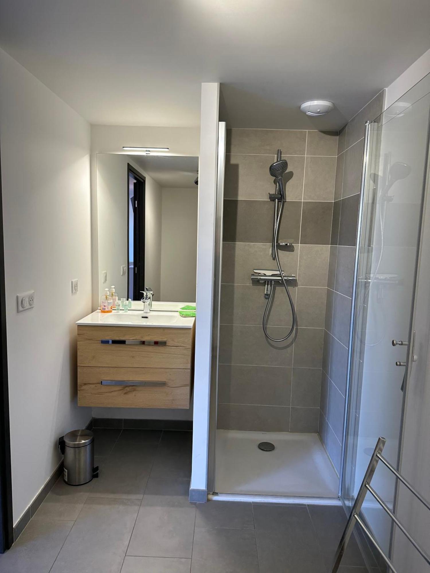 A La Belle Quatrieme Etoile Apartment อานซี ภายนอก รูปภาพ